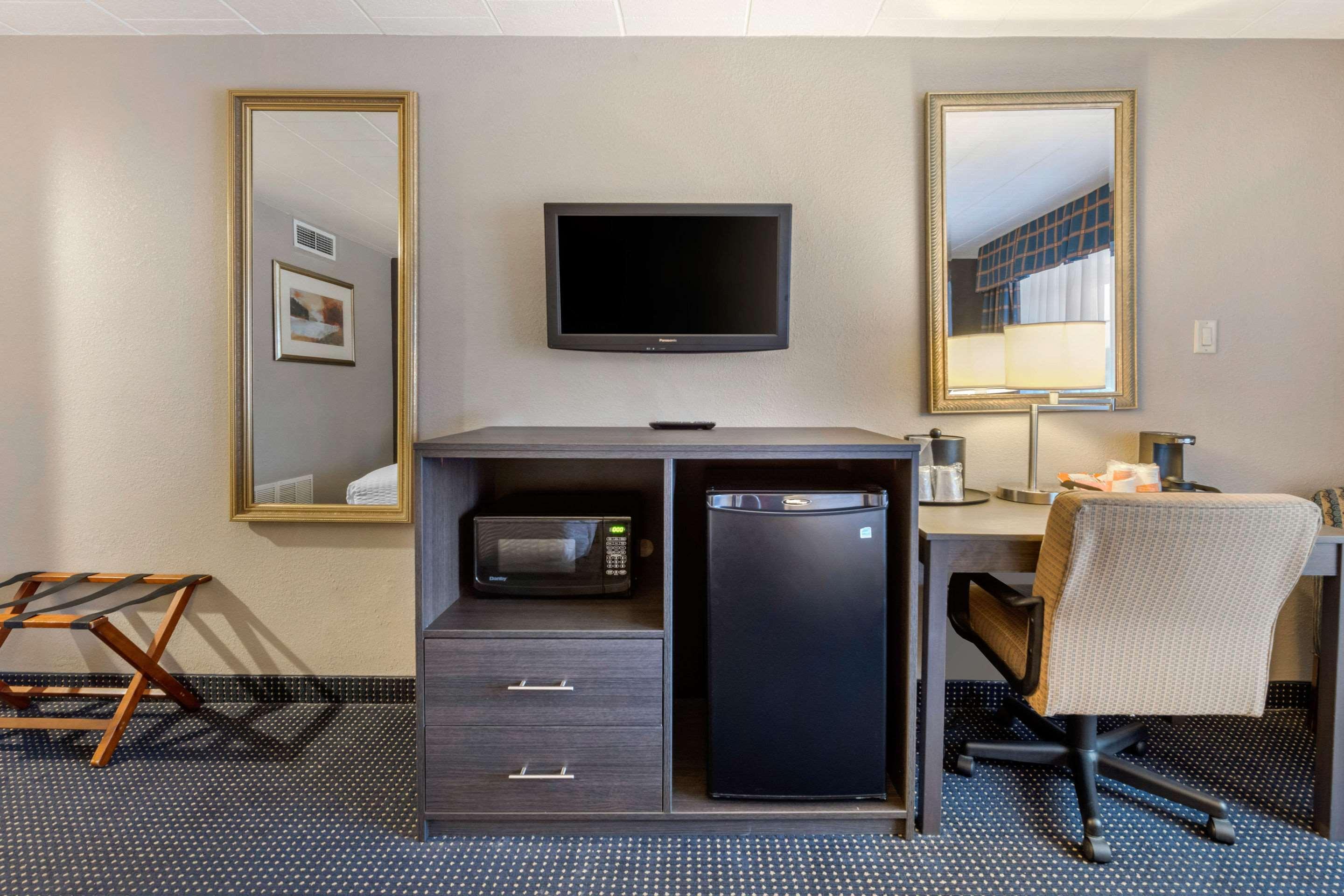 Clarion Hotel And Conference Center Harrisburg West New Cumberland Zewnętrze zdjęcie