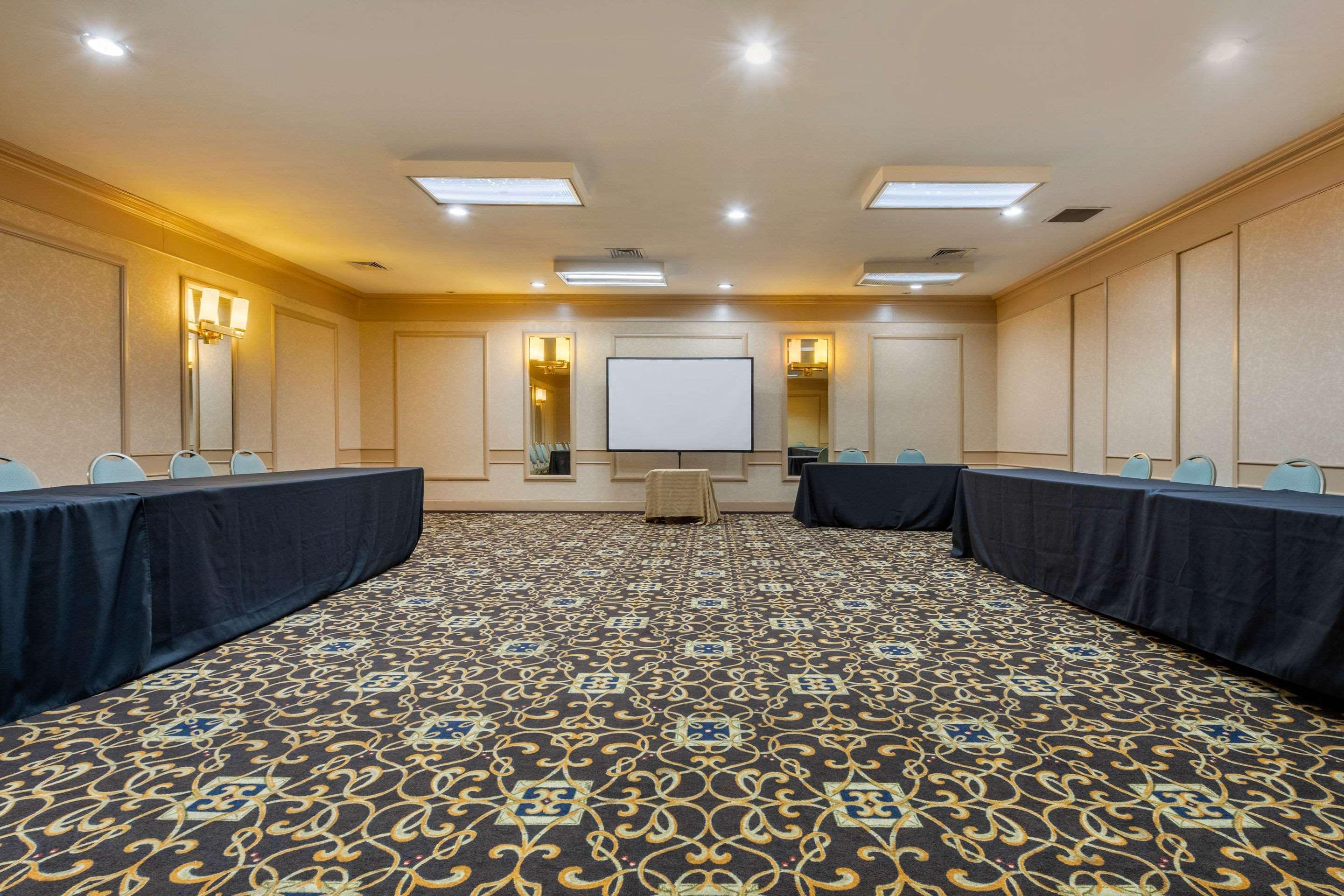 Clarion Hotel And Conference Center Harrisburg West New Cumberland Zewnętrze zdjęcie
