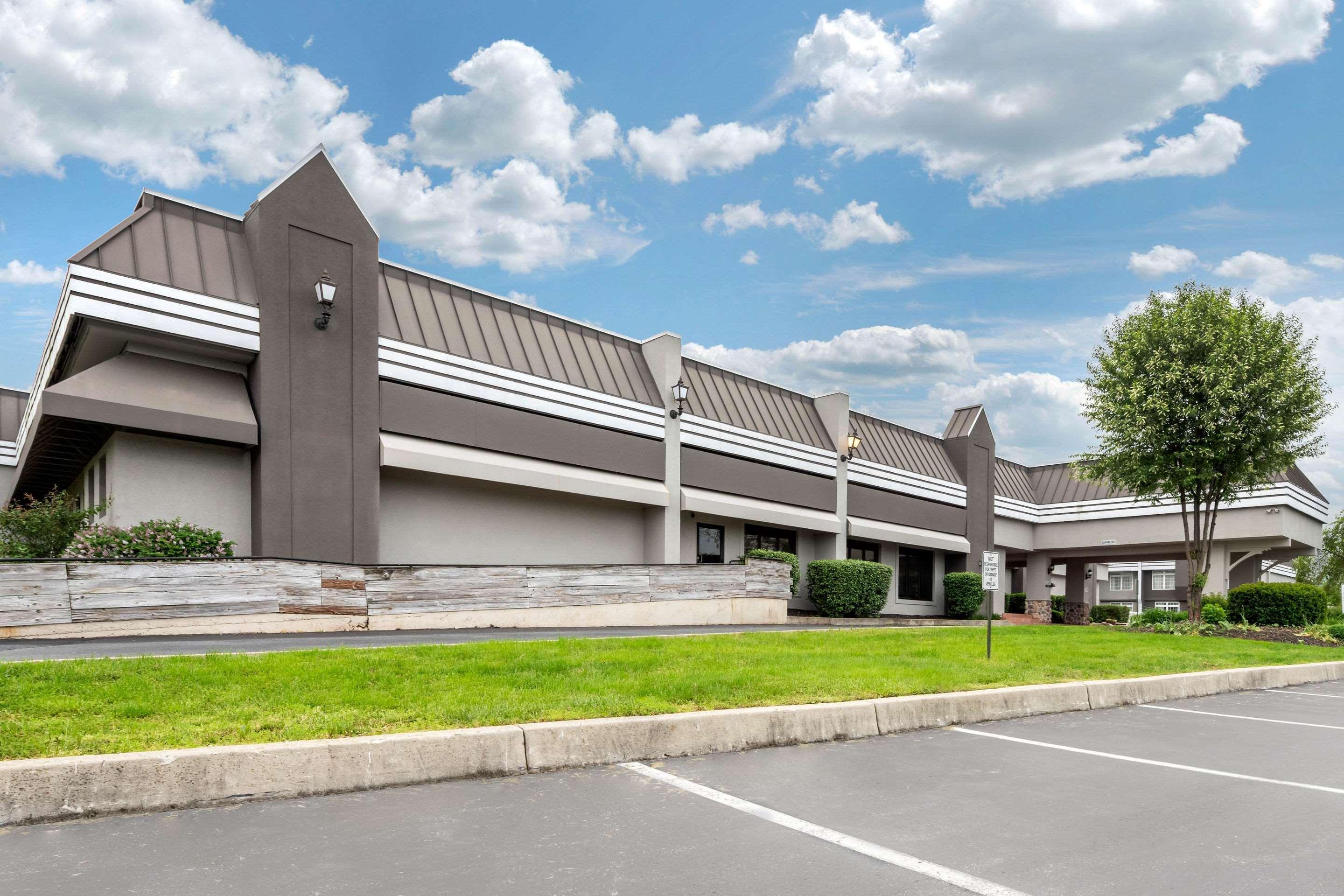 Clarion Hotel And Conference Center Harrisburg West New Cumberland Zewnętrze zdjęcie